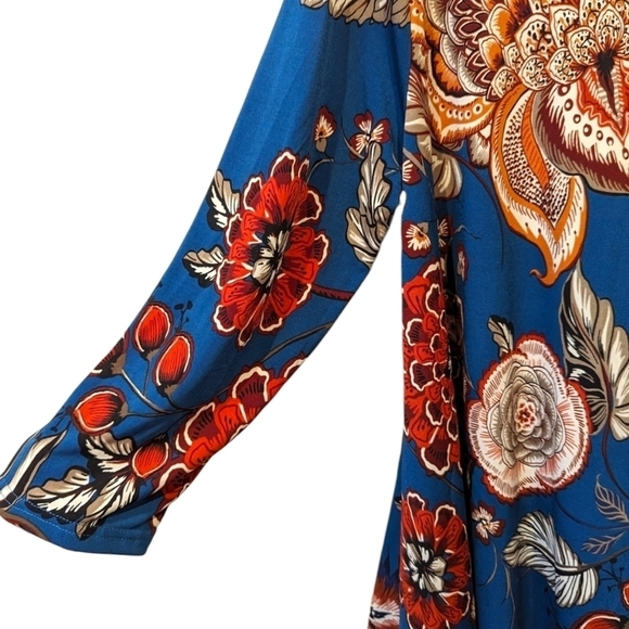 NORTHSTYLE Bold Floral Sharkbite Summer Tunic (M) - Picture 4 of 5